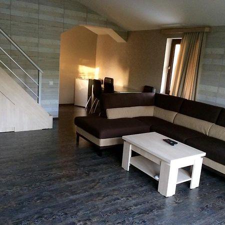 Family Room In Бакуриани Екстериор снимка